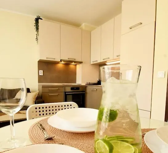 アパート Inb Banishora Spot 9