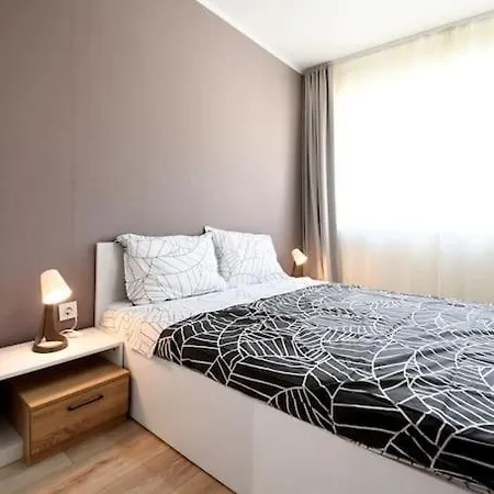 Inb Banishora Spot 9 * Sofia